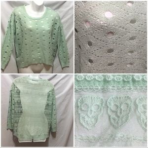 Skull sweater S/M lace back lightweight